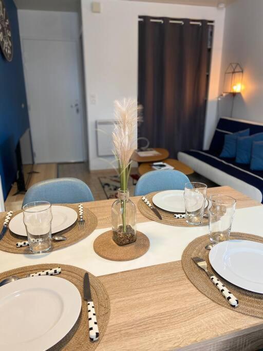Le Saint-Amour Appartement Classe 2 Etoiles ภายนอก รูปภาพ