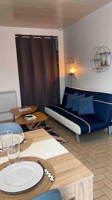 Le Saint-Amour Appartement Classe 2 Etoiles ภายนอก รูปภาพ